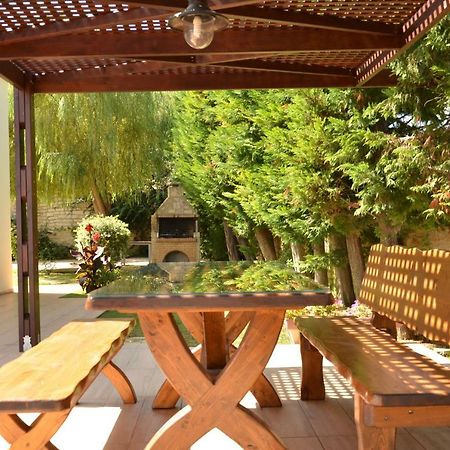 Villa Rotunda A Kolimvarion Bagian luar foto